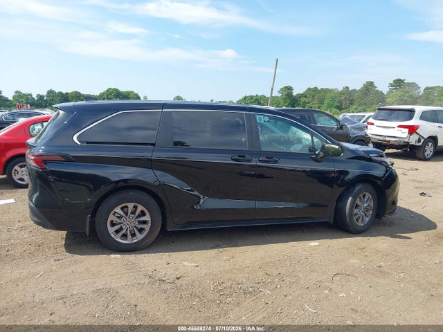 2026 Toyota Sienna Le მანქანა იყიდება აუქციონზე, vin: 5TDKSKFC4TS244879, აუქციონის ნომერი: 45588274