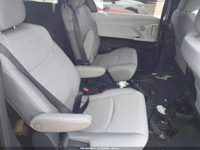 2026 Toyota Sienna Le მანქანა იყიდება აუქციონზე, vin: 5TDKSKFC4TS244879, აუქციონის ნომერი: 45588274