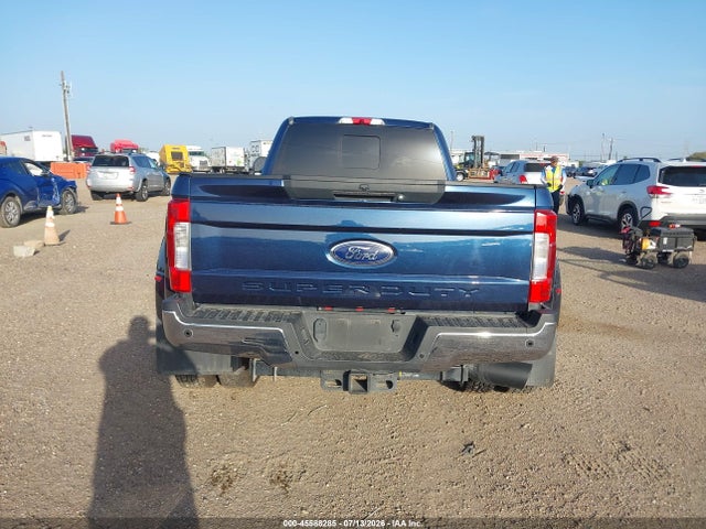 45588285 :رقم المزاد ، 1FT8W3DT4KEF88417 vin ، 2019 Ford F-350 Lariat مزاد بيع