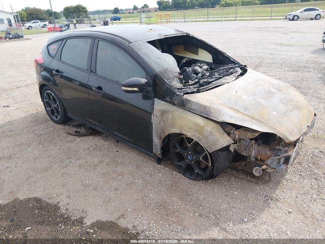 45588310 :رقم المزاد ، 1FADP3K20DL106570 vin ، 2013 Ford Focus Se مزاد بيع