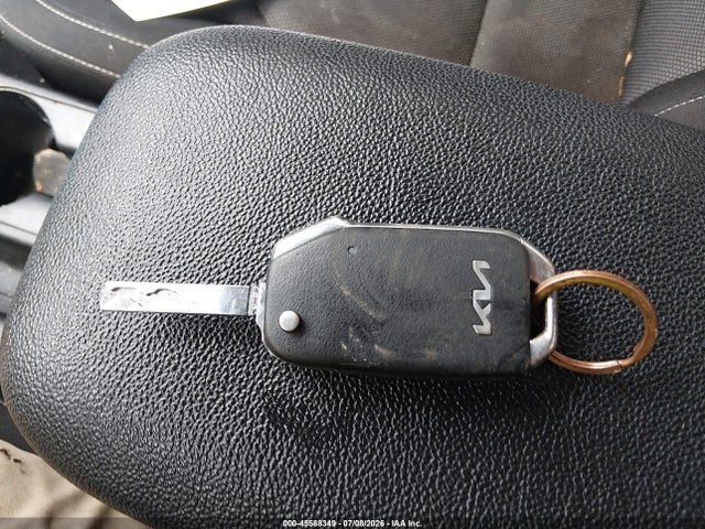 45588349 :رقم المزاد ، 3KPF24AD6PE588999 vin ، 2023 Kia Forte Lx مزاد بيع