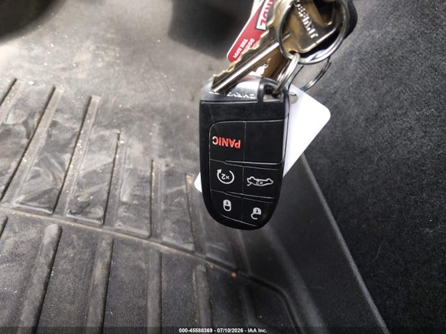 45588369 :رقم المزاد ، 2C3CCAFJXCH800660 vin ، 2012 Chrysler 300 Srt8 مزاد بيع