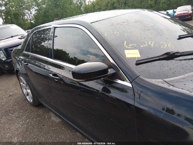 45588369 :رقم المزاد ، 2C3CCAFJXCH800660 vin ، 2012 Chrysler 300 Srt8 مزاد بيع