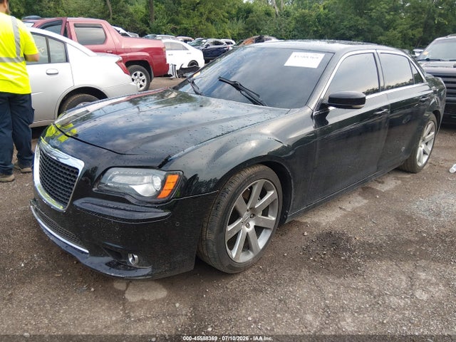 45588369 :رقم المزاد ، 2C3CCAFJXCH800660 vin ، 2012 Chrysler 300 Srt8 مزاد بيع