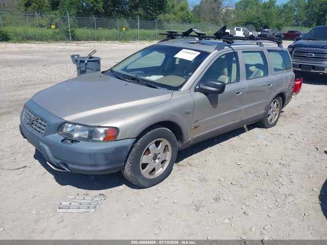 2002 Volvo V70 Xc მანქანა იყიდება აუქციონზე, vin: YV1SZ58D121076031, აუქციონის ნომერი: 45588409