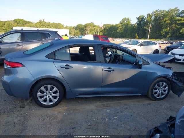 5YFEPMAE4NP340512 Toyota COROLLA LE