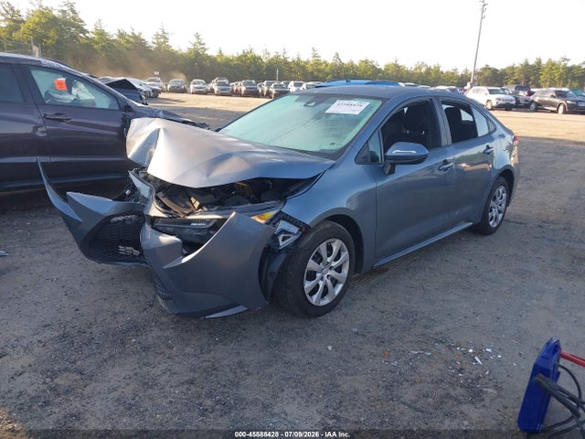 5YFEPMAE4NP340512 Toyota COROLLA LE