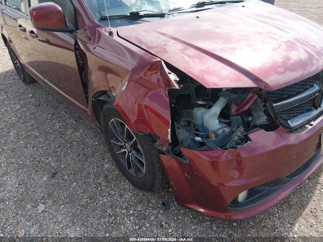 45588448 :رقم المزاد ، 2C4RDGCG2JR140135 vin ، 2018 Dodge Grand Caravan Sxt مزاد بيع