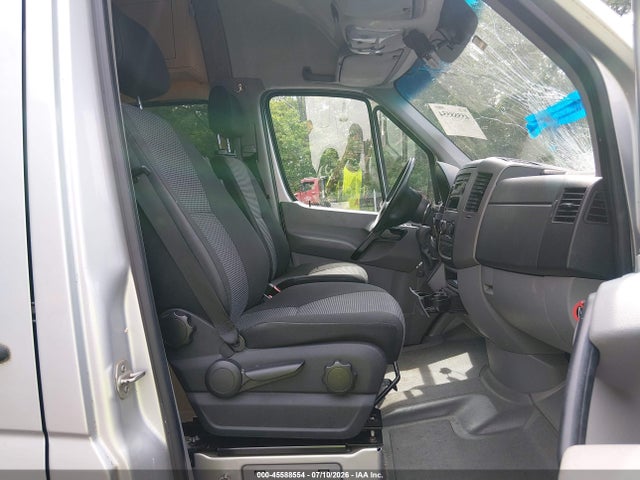 2012 Mercedes-benz Sprinter 2500 High Roof მანქანა იყიდება აუქციონზე, vin: WD3PE8CC7C5624870, აუქციონის ნომერი: 45588554
