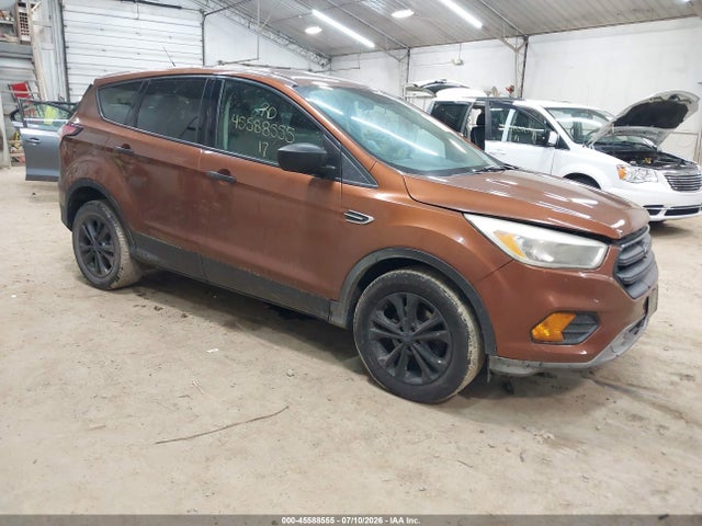 Продажа на аукционе авто 2017 Ford Escape S, vin: 1FMCU0F75HUE13800, номер лота: 45588555