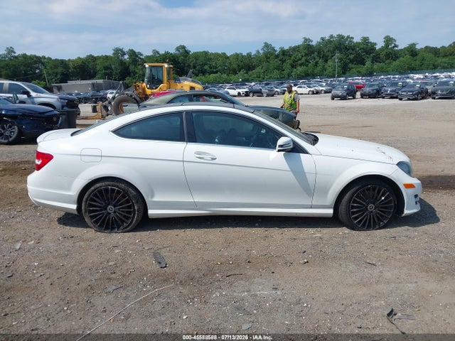 Aukcja sprzedaży 2014 Mercedes-benz C 350 Sport 4matic, vin: WDDGJ8JB2EG215250, numer aukcji: 45588588