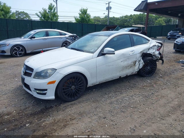 Aukcja sprzedaży 2014 Mercedes-benz C 350 Sport 4matic, vin: WDDGJ8JB2EG215250, numer aukcji: 45588588