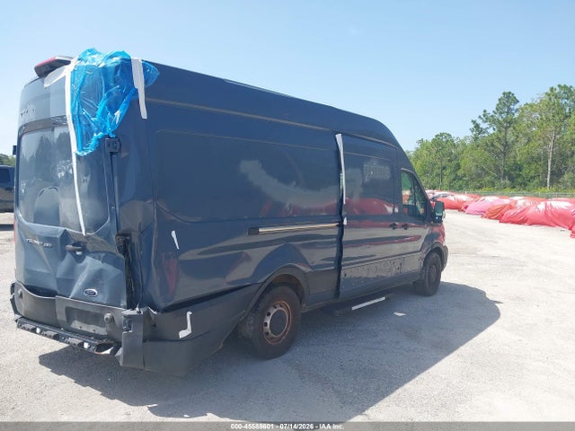 45588601 :رقم المزاد ، 1FTBR3X88LKA72598 vin ، 2020 Ford Transit-250 Cargo Van مزاد بيع