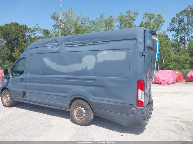 45588601 :رقم المزاد ، 1FTBR3X88LKA72598 vin ، 2020 Ford Transit-250 Cargo Van مزاد بيع