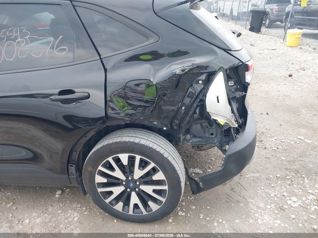 Продаж на аукціоні авто 2020 Ford Escape Se Sport Hybrid, vin: 1FMCU9BZ2LUC10772, номер лоту: 45588640