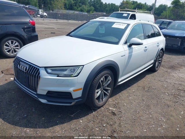 Audi Allroad Premium Plus 2017 WA18NAF41HA178231 Image 2