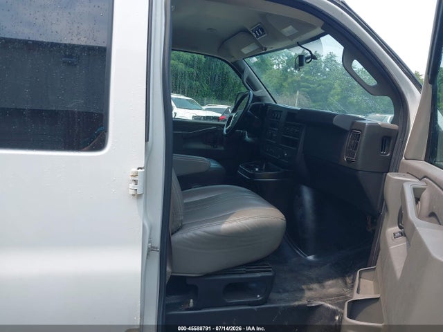 Chevrolet Express 2500 Ls 2019 1GAWGEFG5K1333971 Image 5