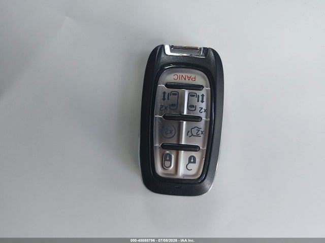 2021 Chrysler Voyager Lxi მანქანა იყიდება აუქციონზე, vin: 2C4RC1DG8MR506442, აუქციონის ნომერი: 45588796