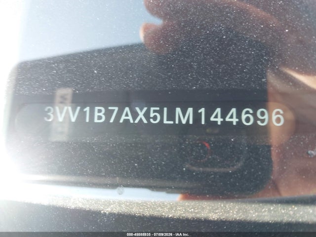 Продажа на аукционе авто 2020 Volkswagen Tiguan 2.0t S, vin: 3VV1B7AX5LM144696, номер лота: 45588935