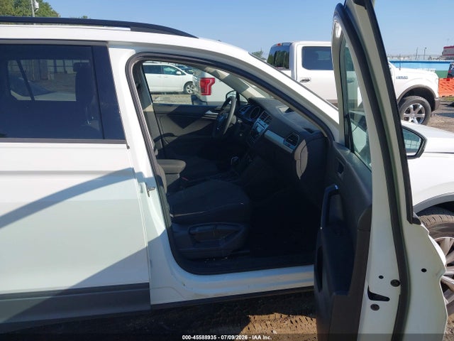 Продажа на аукционе авто 2020 Volkswagen Tiguan 2.0t S, vin: 3VV1B7AX5LM144696, номер лота: 45588935