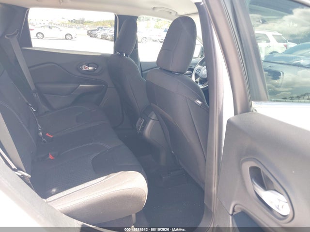 2019 Jeep Cherokee Latitude 4x4 მანქანა იყიდება აუქციონზე, vin: 1C4PJMCB3KD244513, აუქციონის ნომერი: 45588982
