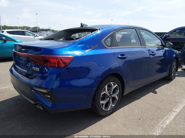 Продажа на аукционе авто 2019 Kia Forte Lxs, vin: 3KPF24ADXKE125479, номер лота: 45588984