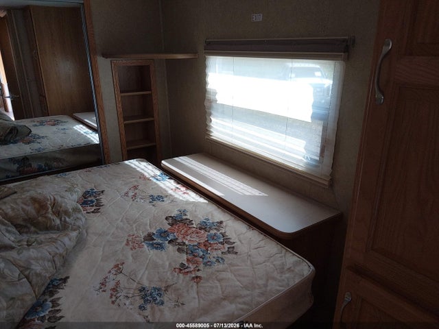 2007 Crossroads 29ck Cruiser 5th Whl Travel Trailer მანქანა იყიდება აუქციონზე, vin: 4V0FC29237E000935, აუქციონის ნომერი: 45589005