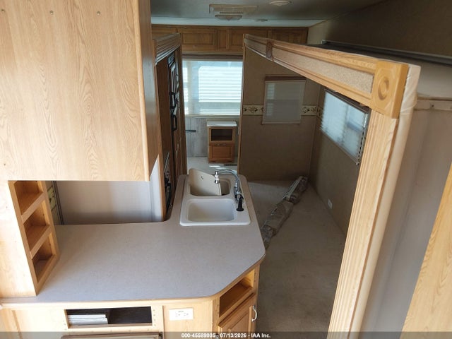 2007 Crossroads 29ck Cruiser 5th Whl Travel Trailer მანქანა იყიდება აუქციონზე, vin: 4V0FC29237E000935, აუქციონის ნომერი: 45589005