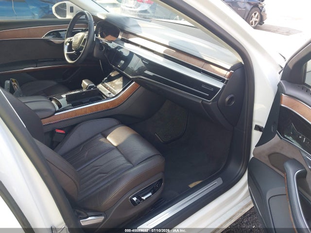 Продажа на аукционе авто 2019 Audi A8 L 55, vin: WAU8DAF88KN014113, номер лота: 45589032