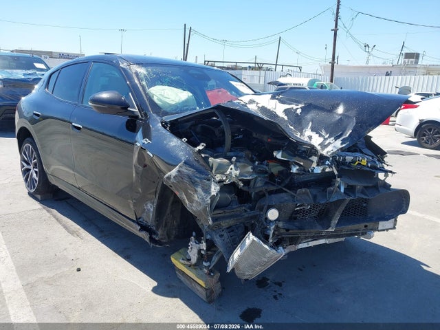 Продажа на аукционе авто 2023 Maserati Grecale Gt, vin: ZN682AVA7P7432251, номер лота: 45589034
