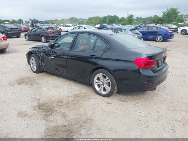 BMW 328i Xdrive 2016 WBA8E3G51GNU04068 Image 3