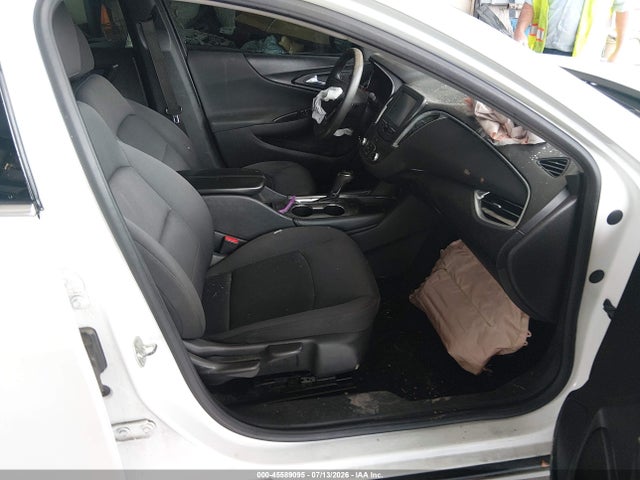 Продаж на аукціоні авто 2018 Chevrolet Malibu Lt, vin: 1G1ZD5ST5JF130251, номер лоту: 45589095
