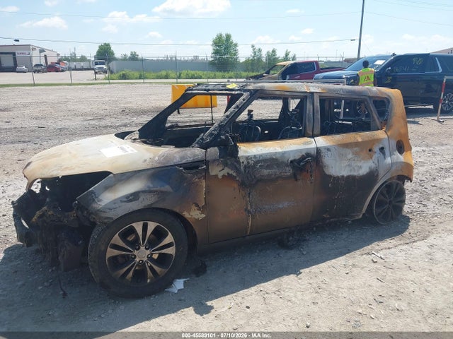 KIA SOUL + 2014 KNDJP3A52E7023449 Image 6