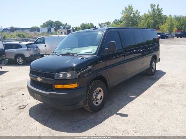 Chevrolet Express 3500 Ls 2019 1GAZGNFG1K1341577 Image 2