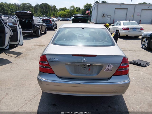45589179 :رقم المزاد ، WDBUF65JX4A425860 vin ، 2004 Mercedes-benz E 320 مزاد بيع