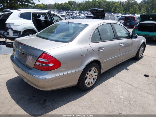 45589179 :رقم المزاد ، WDBUF65JX4A425860 vin ، 2004 Mercedes-benz E 320 مزاد بيع
