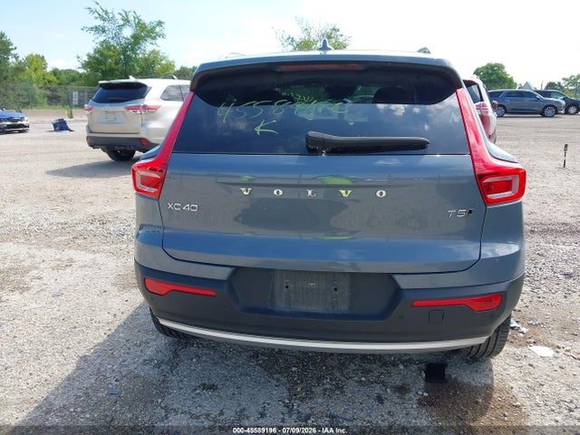 Продаж на аукціоні авто 2022 Volvo Xc40 T5 Momentum, vin: YV4162UK6N2715769, номер лоту: 45589196