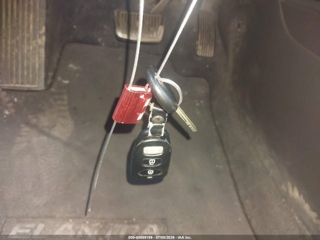 Hyundai ELANTRA SE 2018 5NPD74LF8JH241541 Image 11