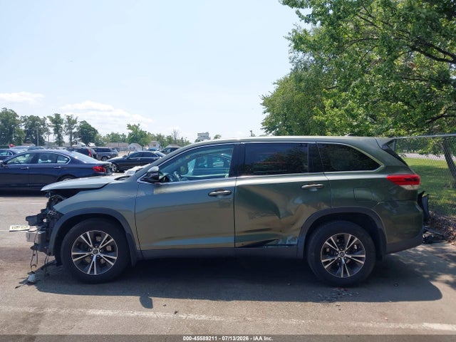 45589211 :رقم المزاد ، 5TDBZRFH4KS922514 vin ، 2019 Toyota Highlander Le Plus مزاد بيع