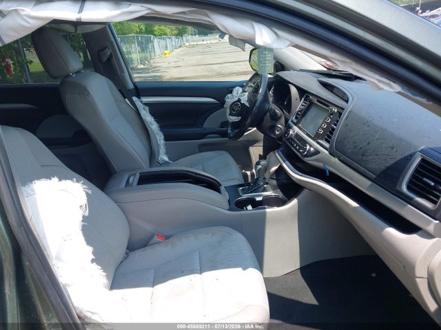 45589211 :رقم المزاد ، 5TDBZRFH4KS922514 vin ، 2019 Toyota Highlander Le Plus مزاد بيع