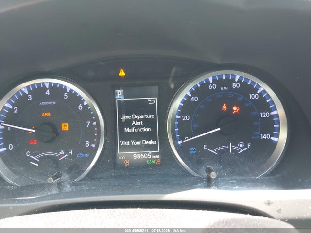 45589211 :رقم المزاد ، 5TDBZRFH4KS922514 vin ، 2019 Toyota Highlander Le Plus مزاد بيع