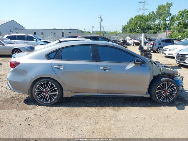 45589223 :رقم المزاد ، 3KPF44AC3NE430487 vin ، 2022 Kia Forte Gt مزاد بيع