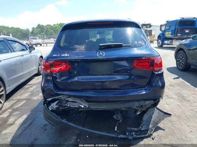 45589280 :رقم المزاد ، W1N0G8EB2NG034288 vin ، 2022 Mercedes-benz Glc 300 4matic Suv مزاد بيع