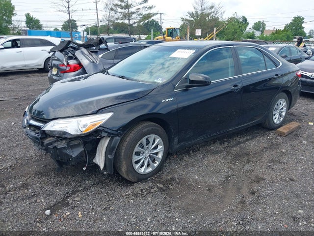 45589322 :رقم المزاد ، 4T1BD1FK3HU226951 vin ، 2017 Toyota Camry Hybrid Le مزاد بيع