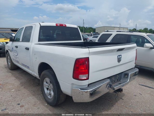 45589352 :رقم المزاد ، 1C6RR6KM2FS750472 vin ، 2015 Ram 1500 Tradesman مزاد بيع