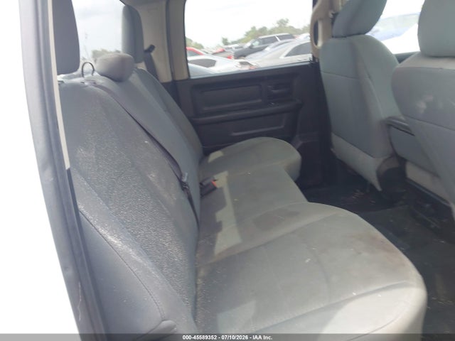 45589352 :رقم المزاد ، 1C6RR6KM2FS750472 vin ، 2015 Ram 1500 Tradesman مزاد بيع