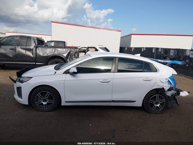 Продажа на аукционе авто 2017 Hyundai Ioniq Hybrid Sel, vin: KMHC75LC0HU030210, номер лота: 45589360