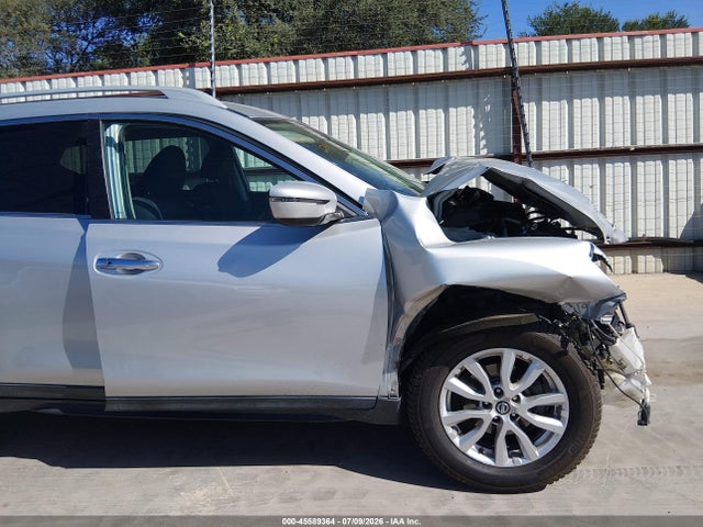 45589364 :رقم المزاد ، 5N1AT2MV6JC712179 vin ، 2018 Nissan Rogue Sv مزاد بيع