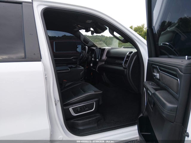2024 Ram 1500 Laramie  4x4 5'7 Box მანქანა იყიდება აუქციონზე, vin: 1C6SRFJT4RN137119, აუქციონის ნომერი: 45589372