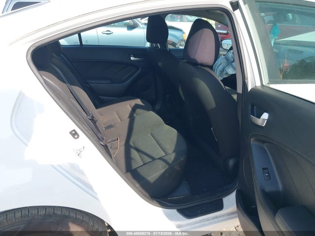 45589376 :رقم المزاد ، 3KPFK4A71HE069242 vin ، 2017 Kia Forte Lx مزاد بيع